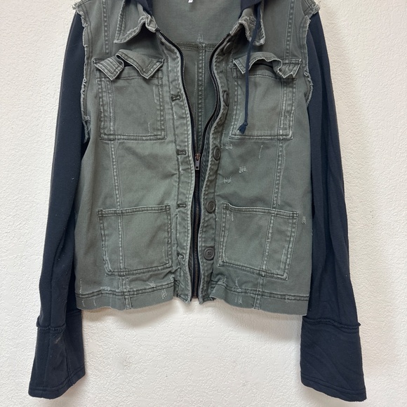 Free People (Flawed) womans hoodie jacket size M - Picture 2 of 6